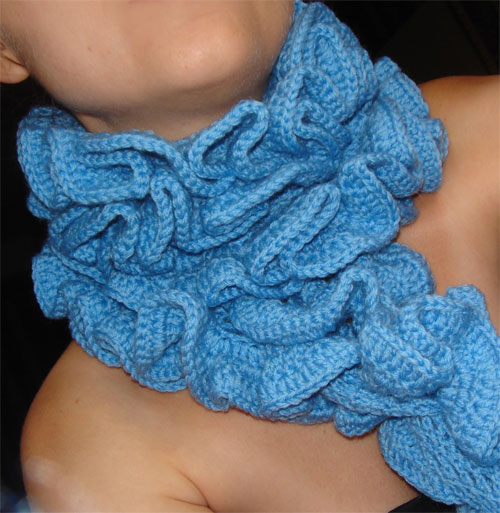 Ажурный шарфик крючком. Связать это шарф очень просто. Цкпочка